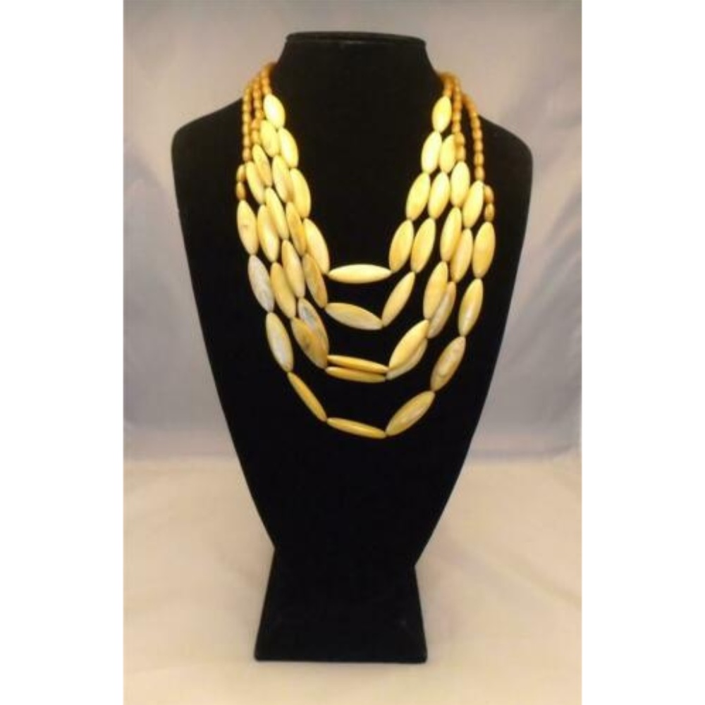 ANTHROPOLOGIE NATURAL SHELL STATEMENT NECKLACE NWT